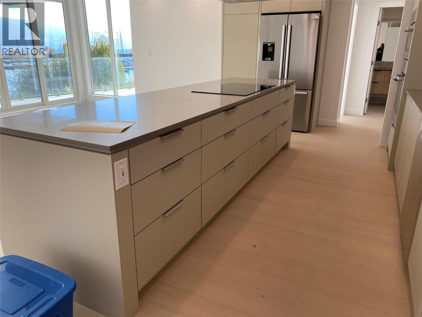 13419 Lakeshore Drive S Unit# 101, Summerland