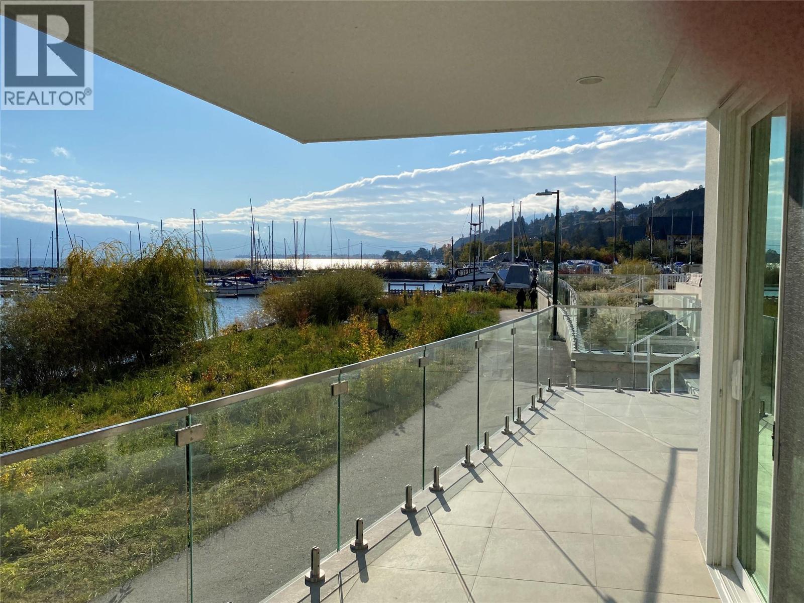 13419 Lakeshore Drive S Unit# 101, Summerland