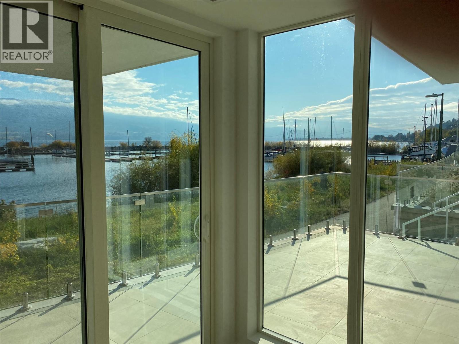 13419 Lakeshore Drive S Unit# 101, Summerland