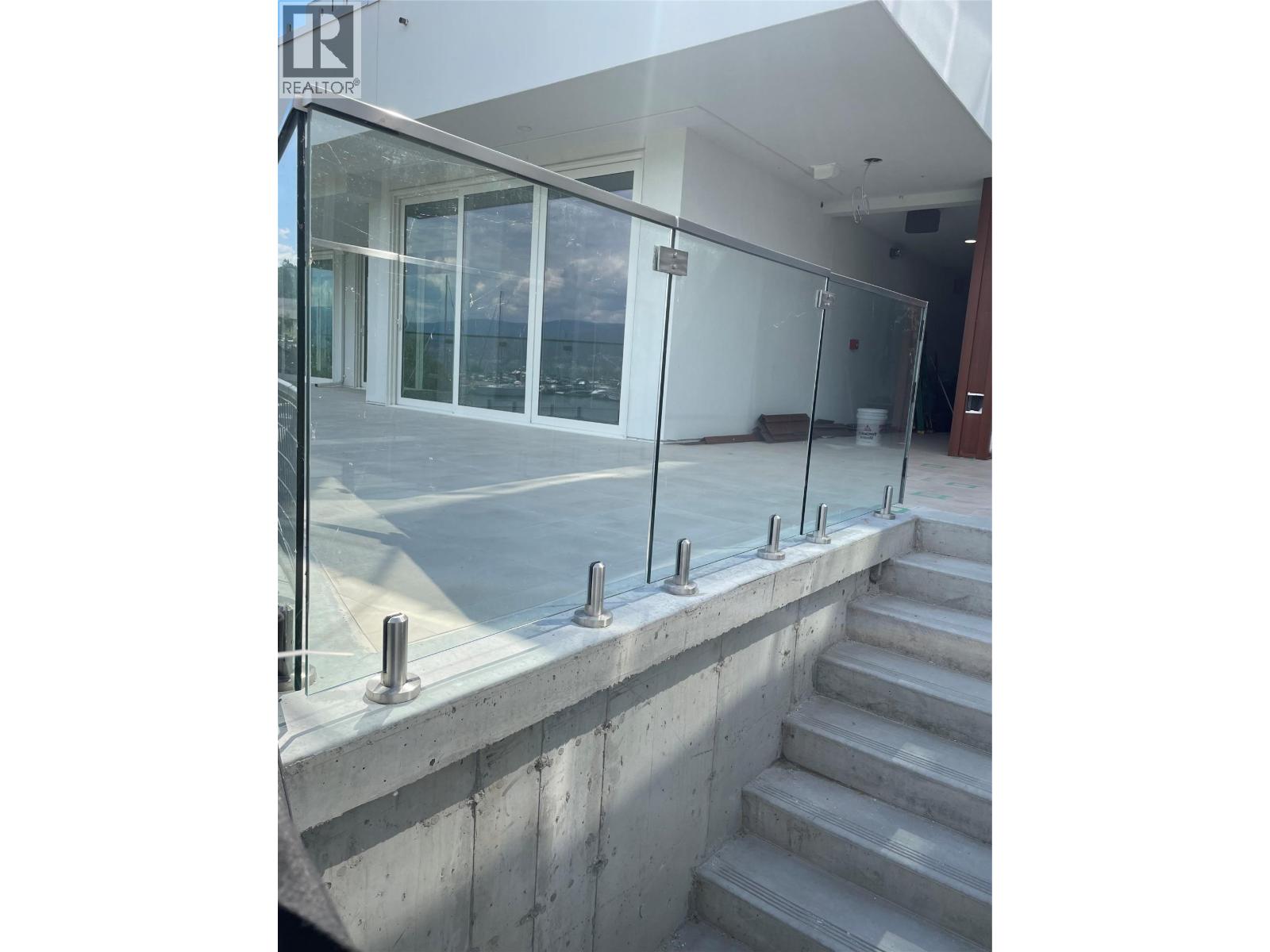 13419 Lakeshore Drive S Unit# 101, Summerland