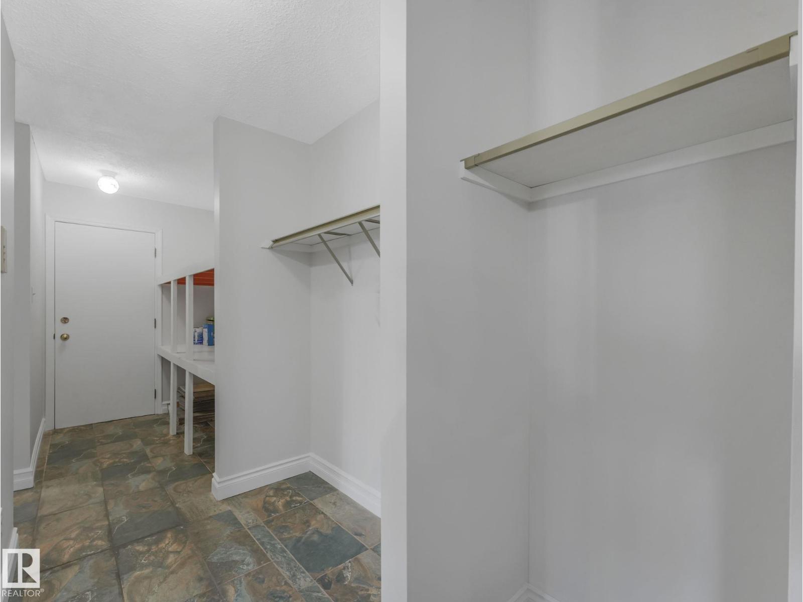 #3 10836 116 ST NW, Edmonton