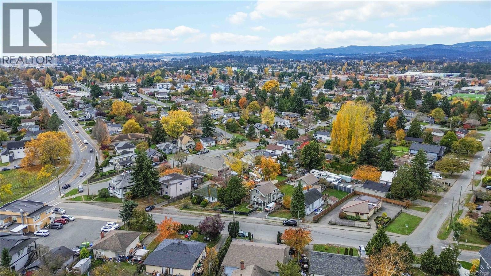  3354 Harriet Road, Saanich