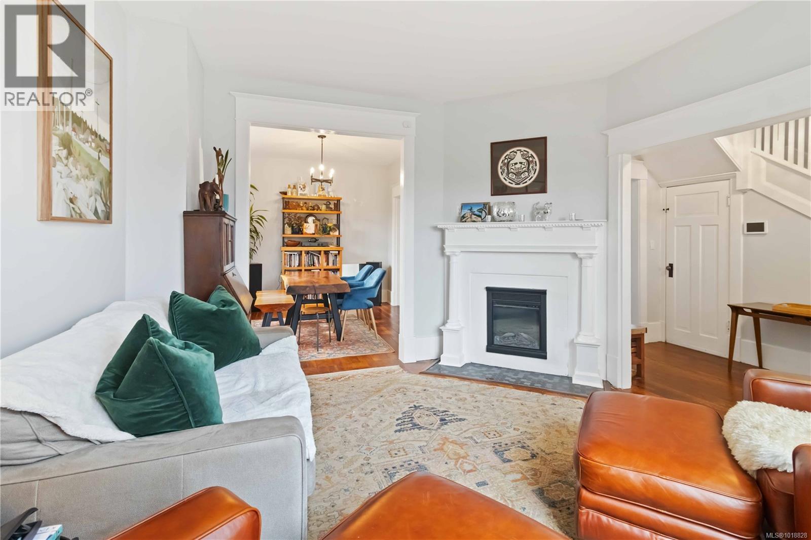  3354 Harriet Road, Saanich