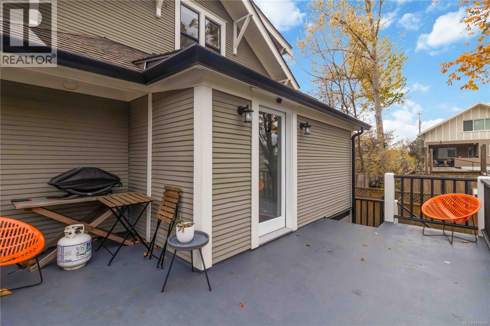  3354 Harriet Road, Saanich