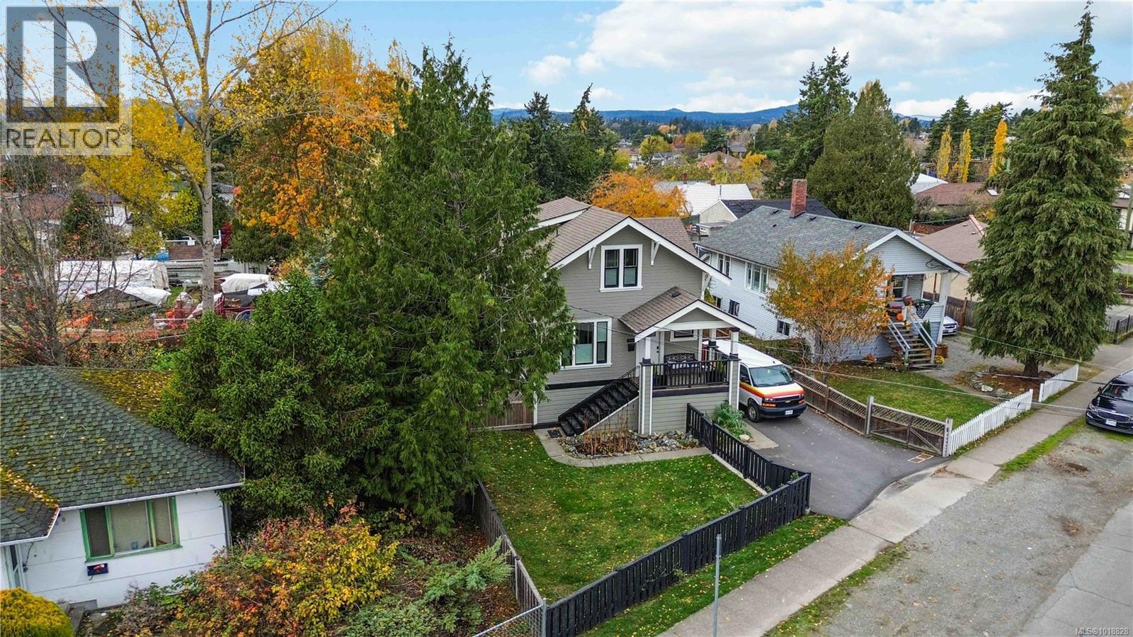  3354 Harriet Road, Saanich