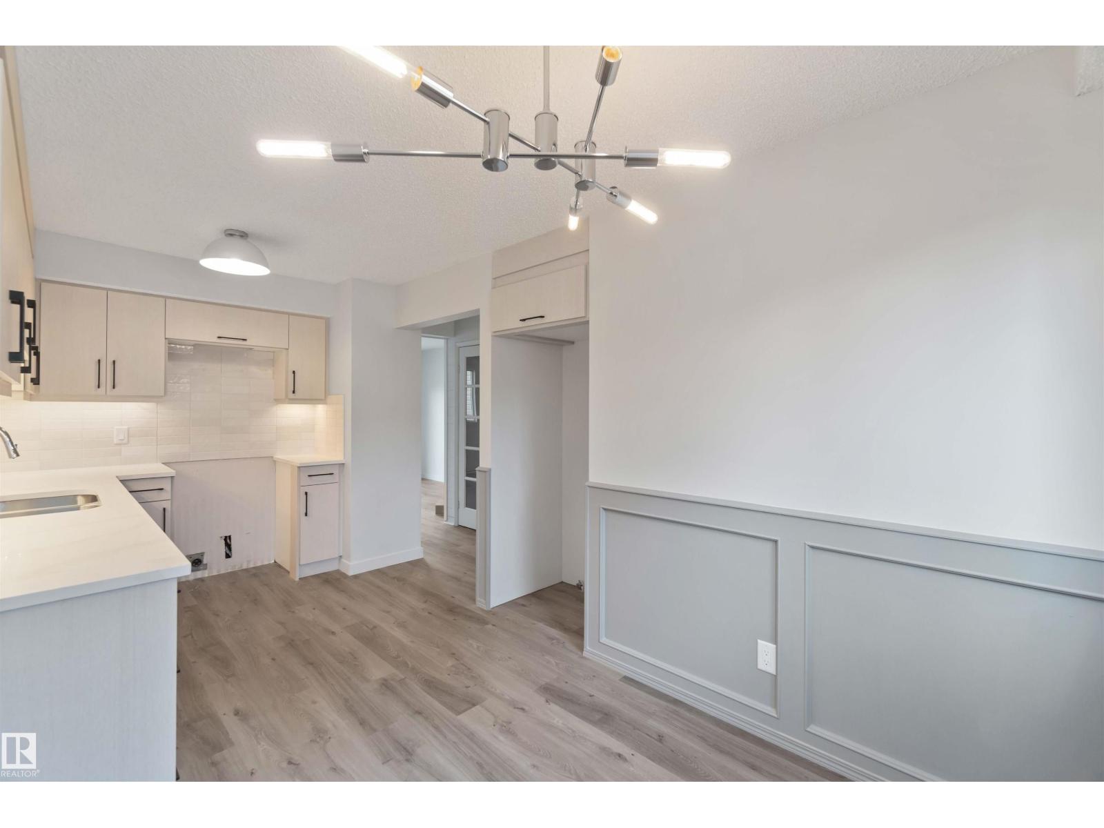 1281 Hooke RD NW, Edmonton