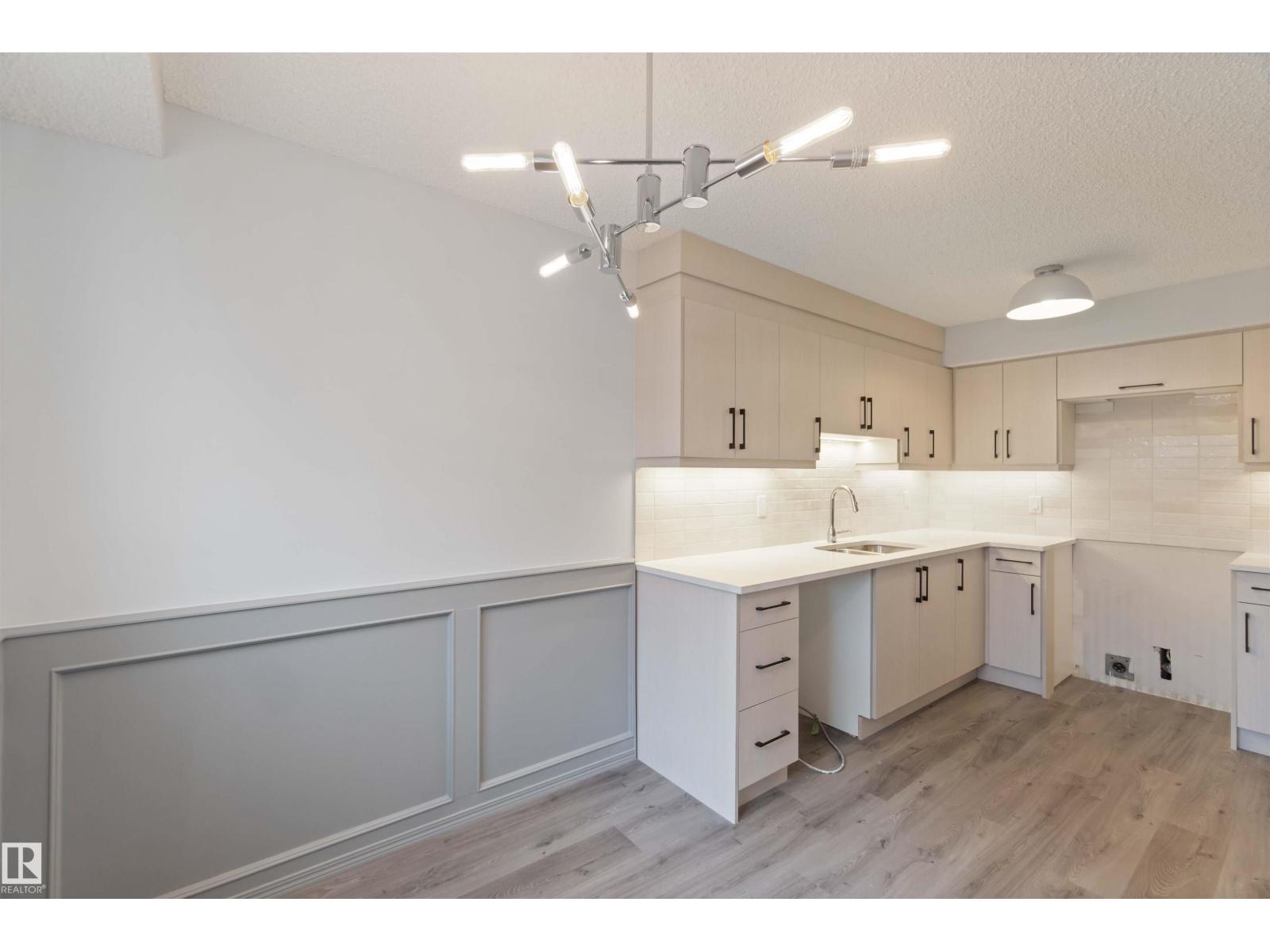 1281 Hooke RD NW, Edmonton