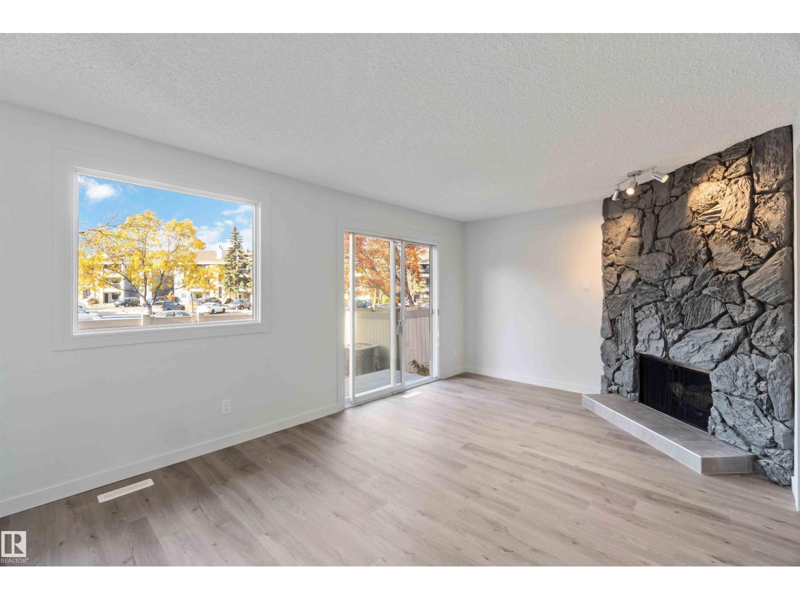 1281 Hooke RD NW, Edmonton