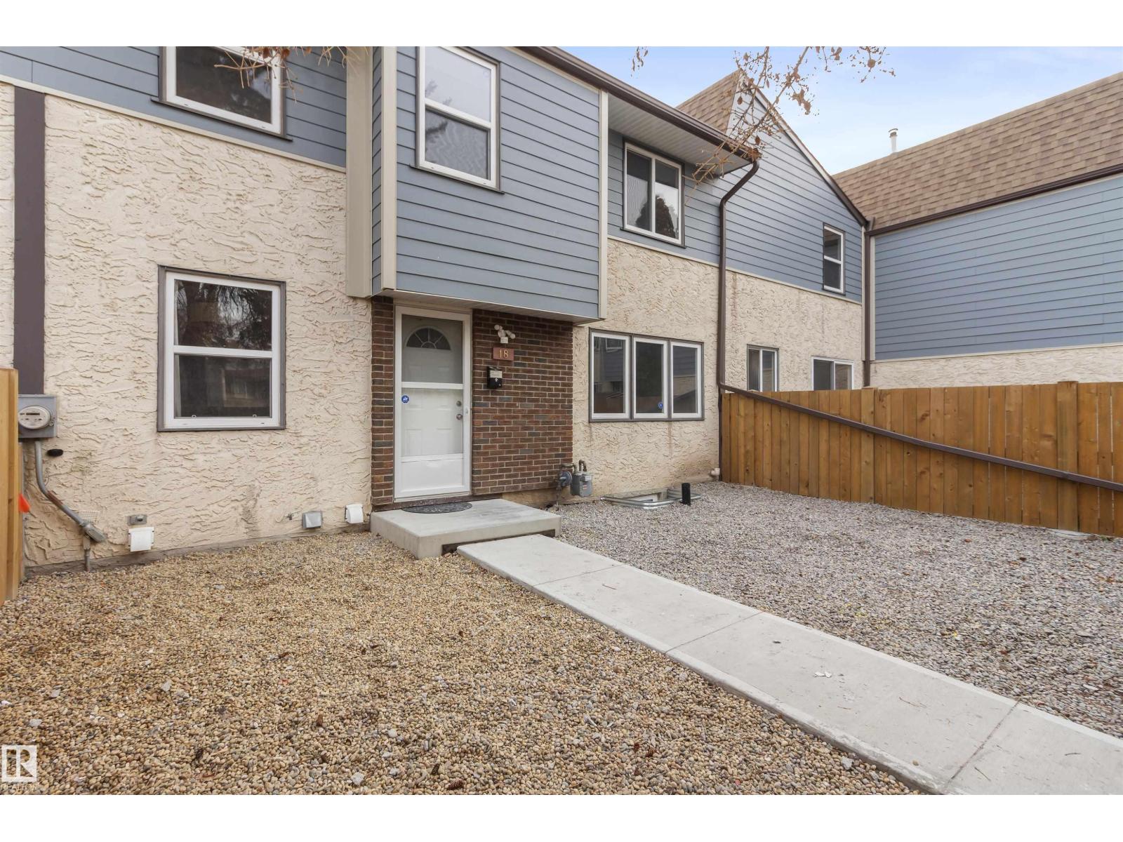 18 WILLOWDALE PL NW, Edmonton