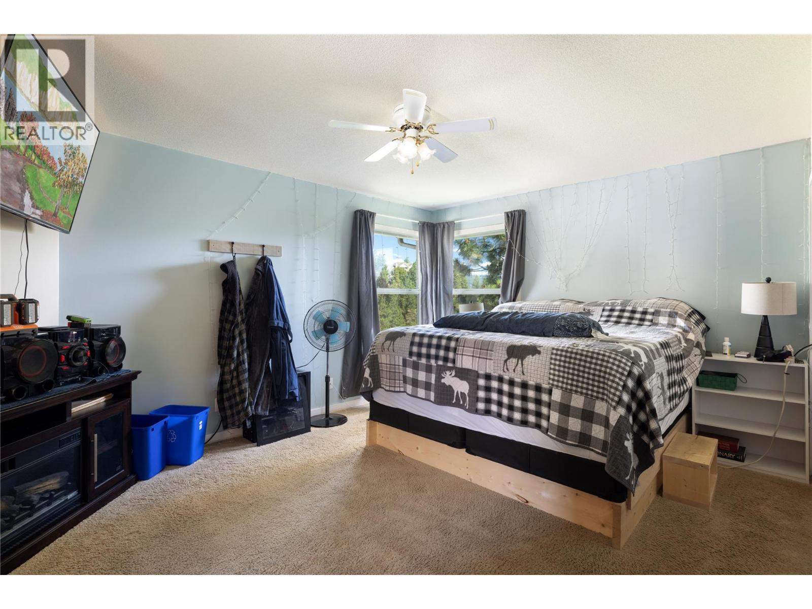  2391 Nahanni Court, Kelowna