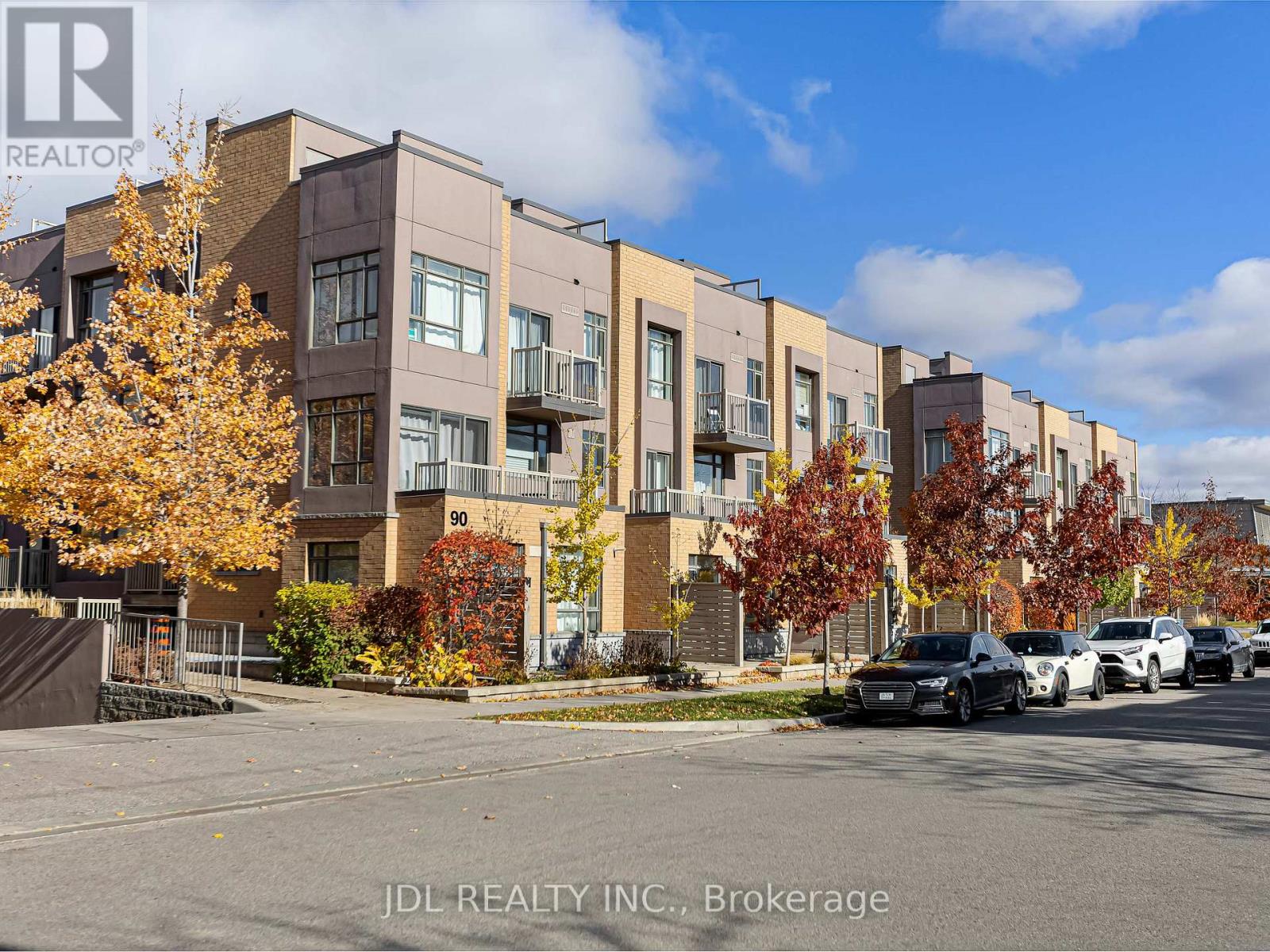 #307 90 ORCHID PLACE DRIVE - 1