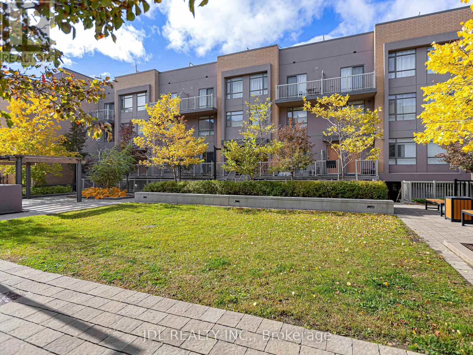 #307 90 ORCHID PLACE DRIVE - 3