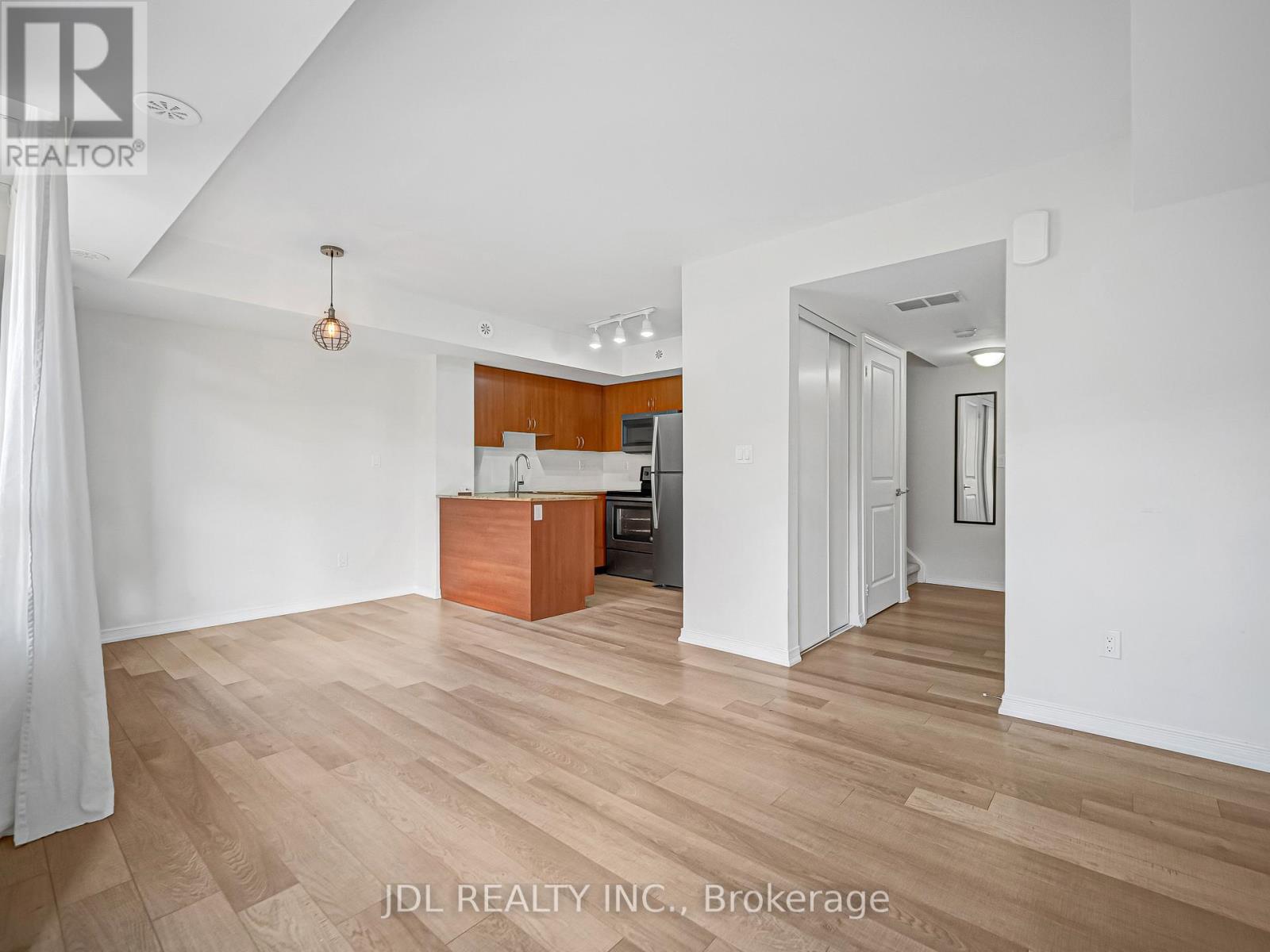 #307 90 ORCHID PLACE DRIVE - 9