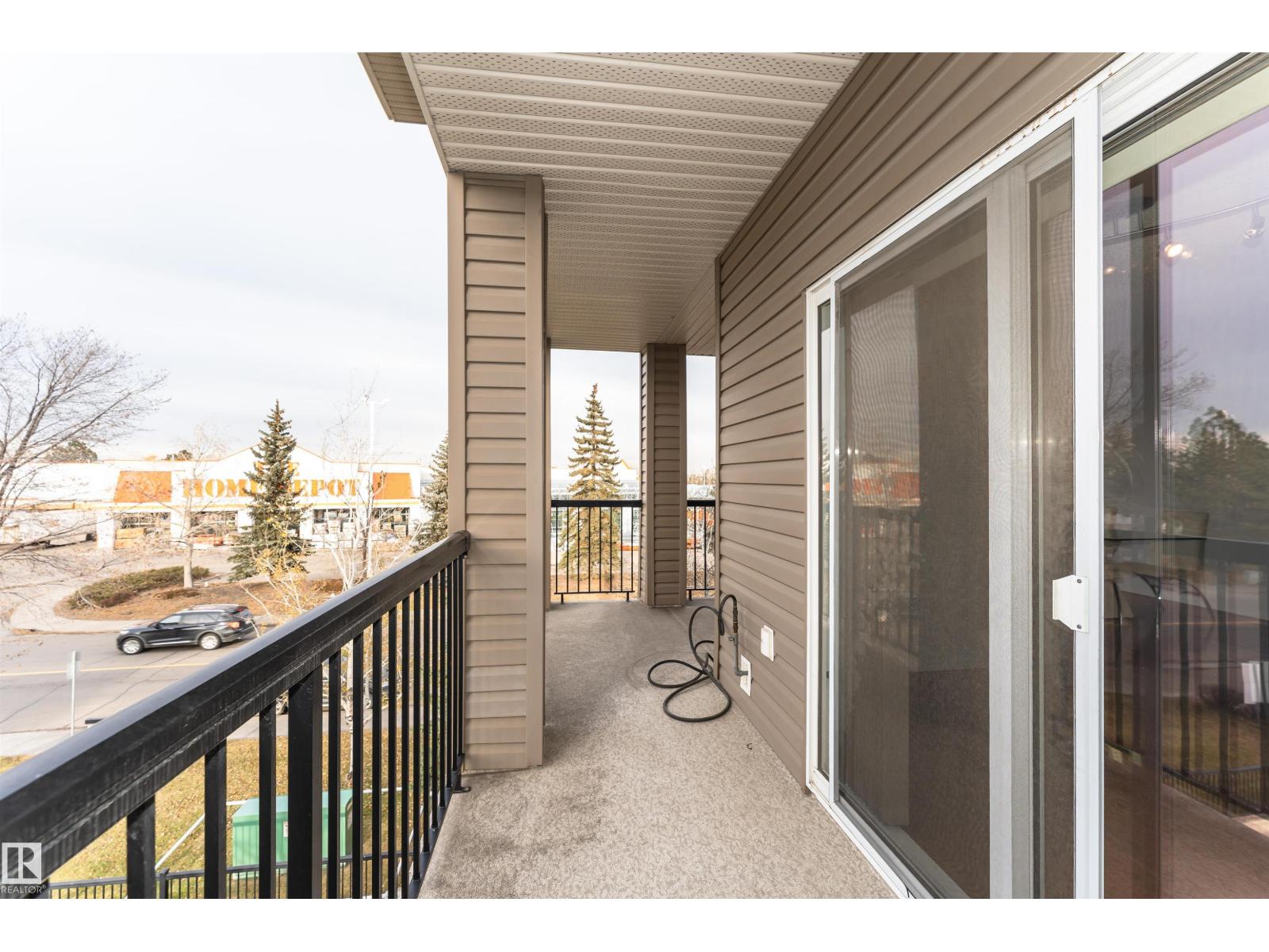 #302 17407 99 AV NW, Edmonton