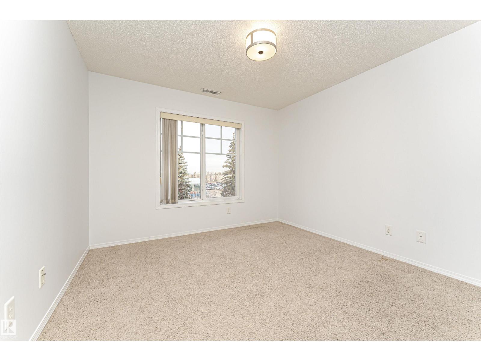 #302 17407 99 AV NW, Edmonton