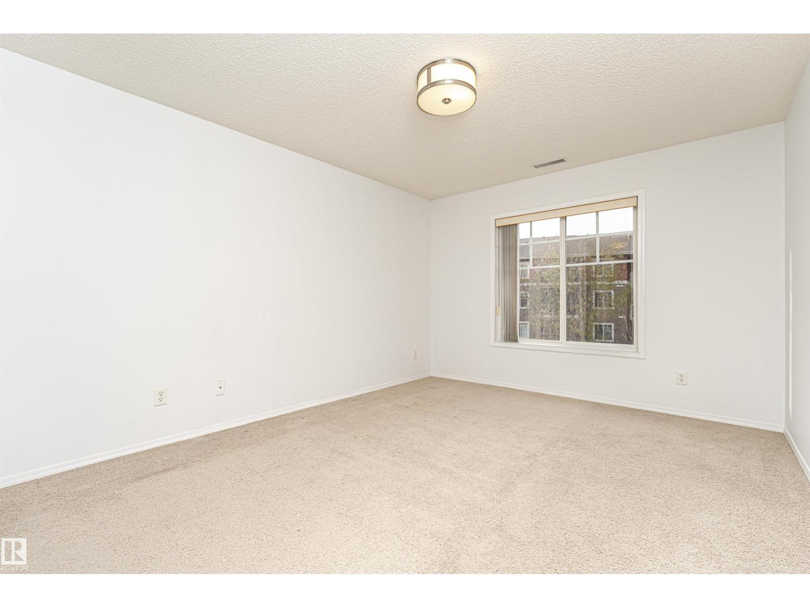 #302 17407 99 AV NW, Edmonton