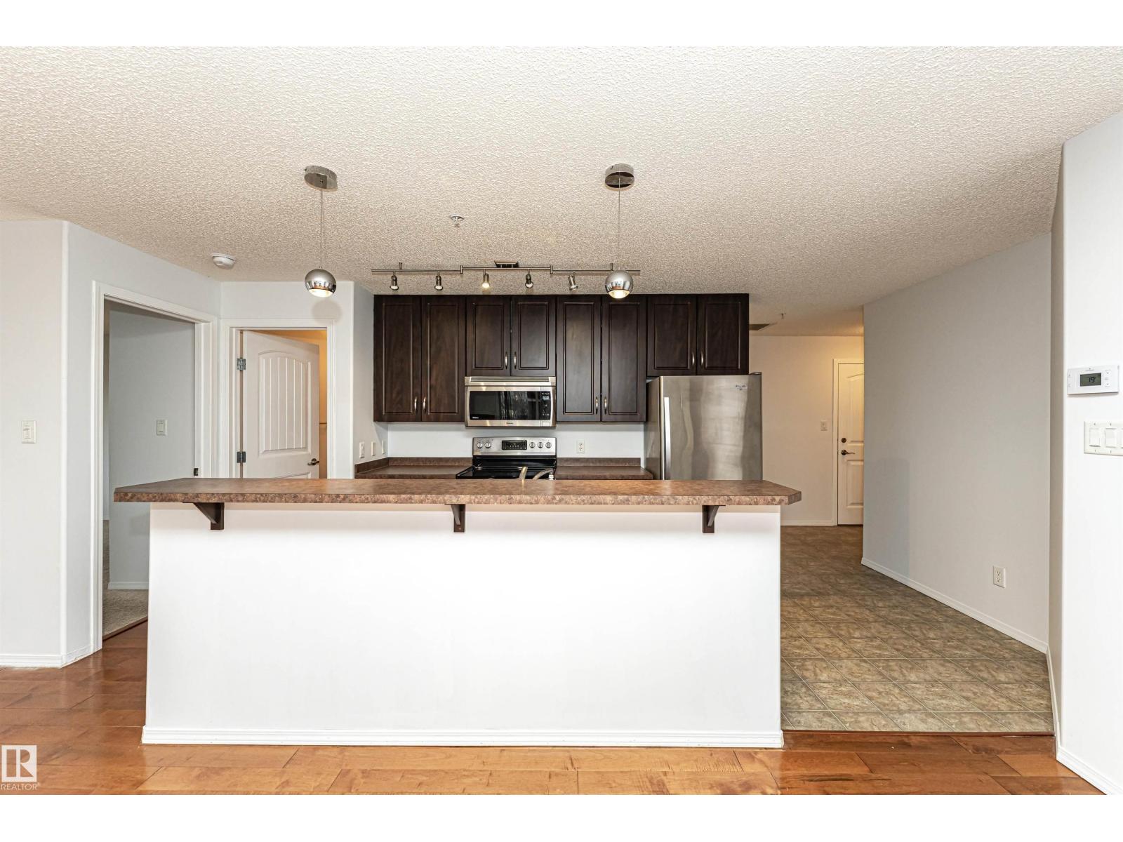 #302 17407 99 AV NW, Edmonton