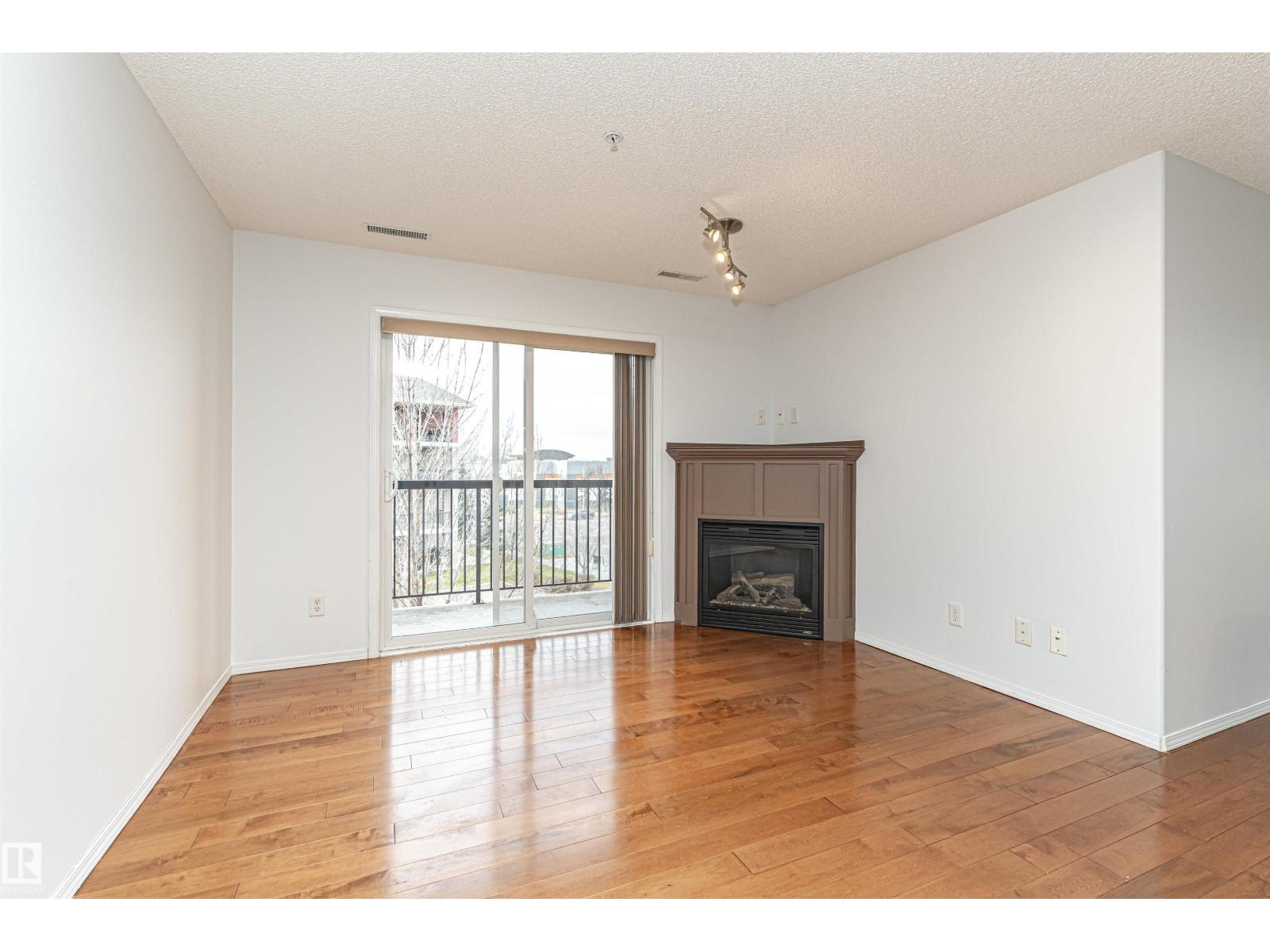 #302 17407 99 AV NW, Edmonton