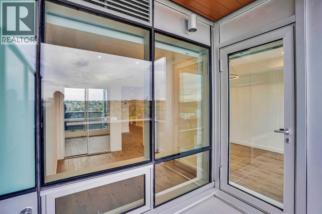 Single Family House for Sale in   A Street NW West Hillhurst Calgary 