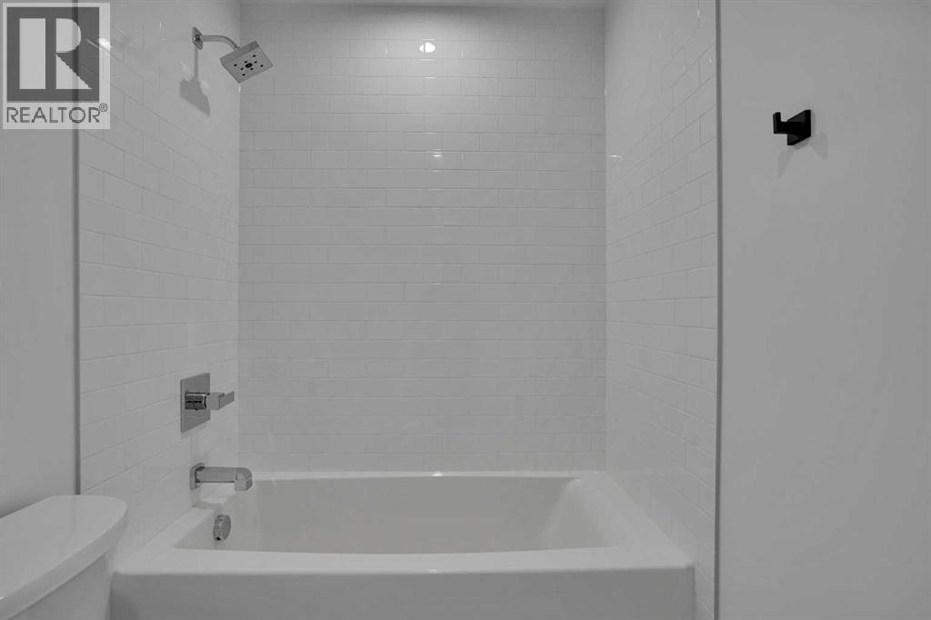 Single Family House for Sale in   A Street NW West Hillhurst Calgary 