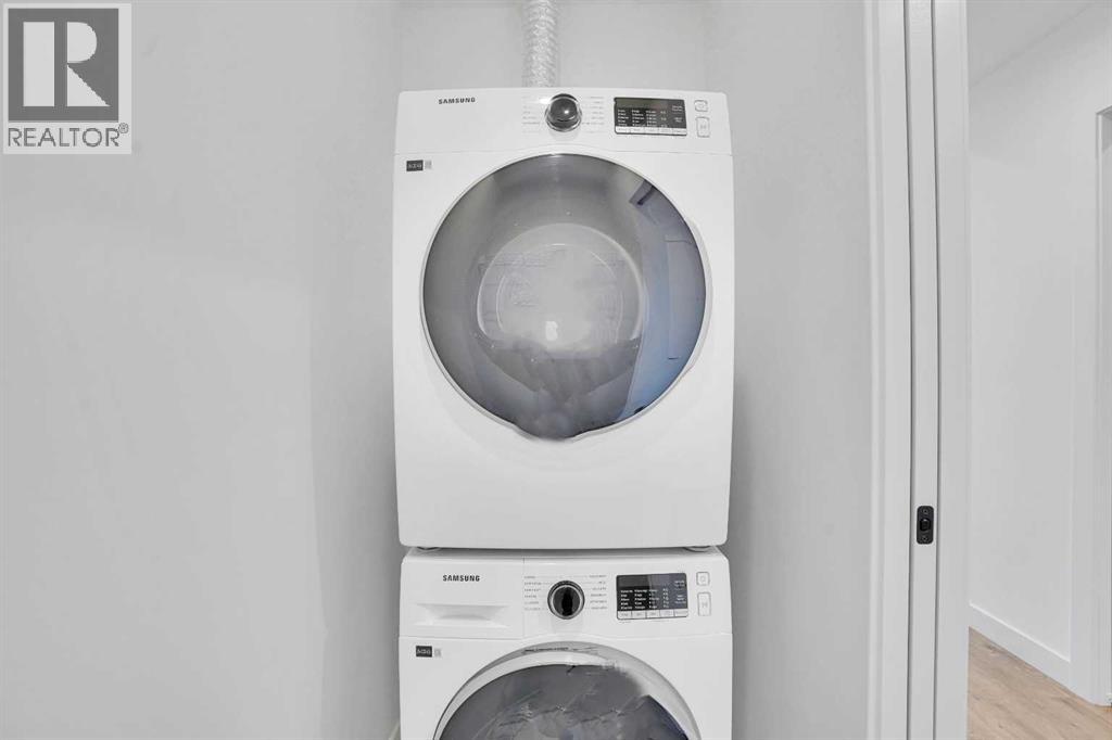 Single Family House for Sale in   A Street NW West Hillhurst Calgary 