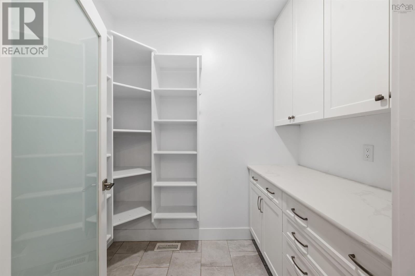 Property 21 of 49 of 153 Talus Avenue