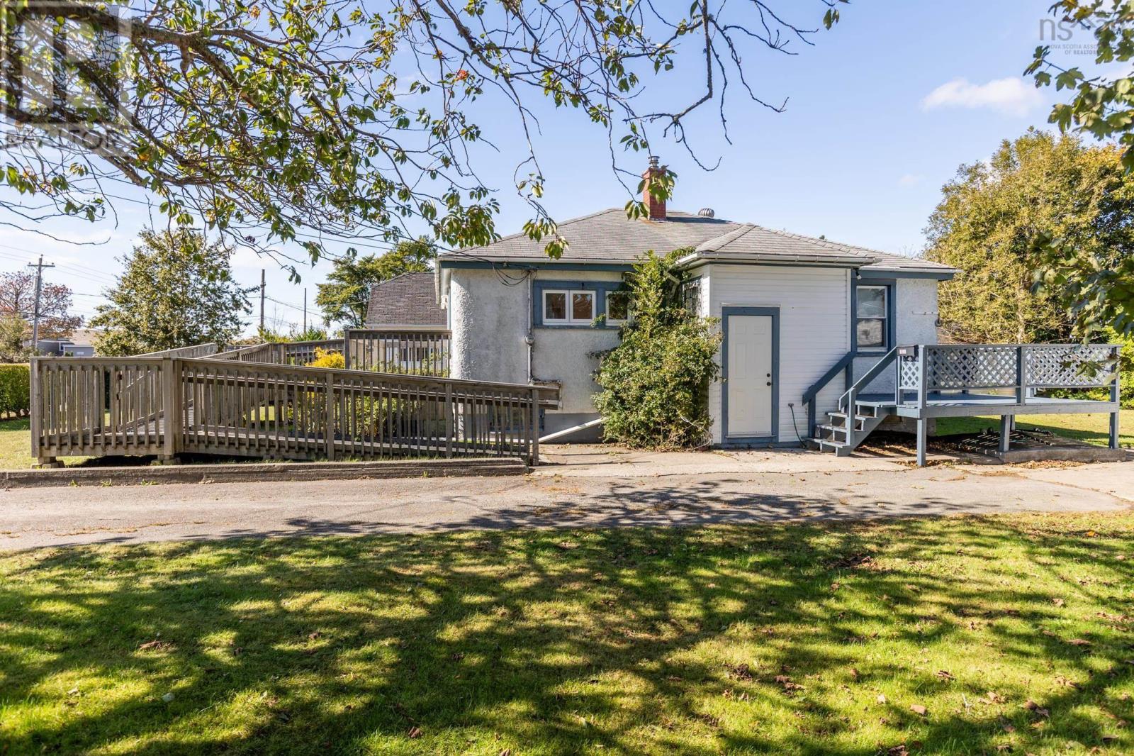 Property 6 of 28 of 120 Parade Street