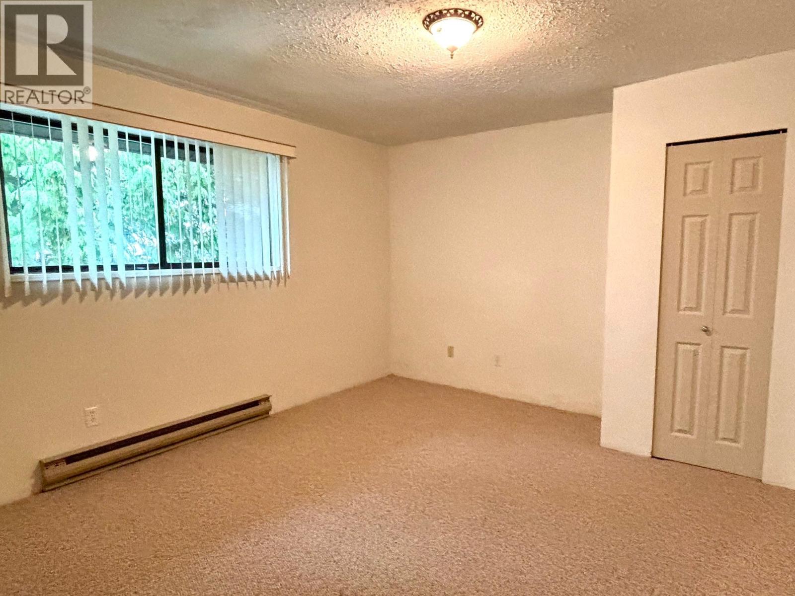 #11-4832 LAZELLE Avenue, Terrace