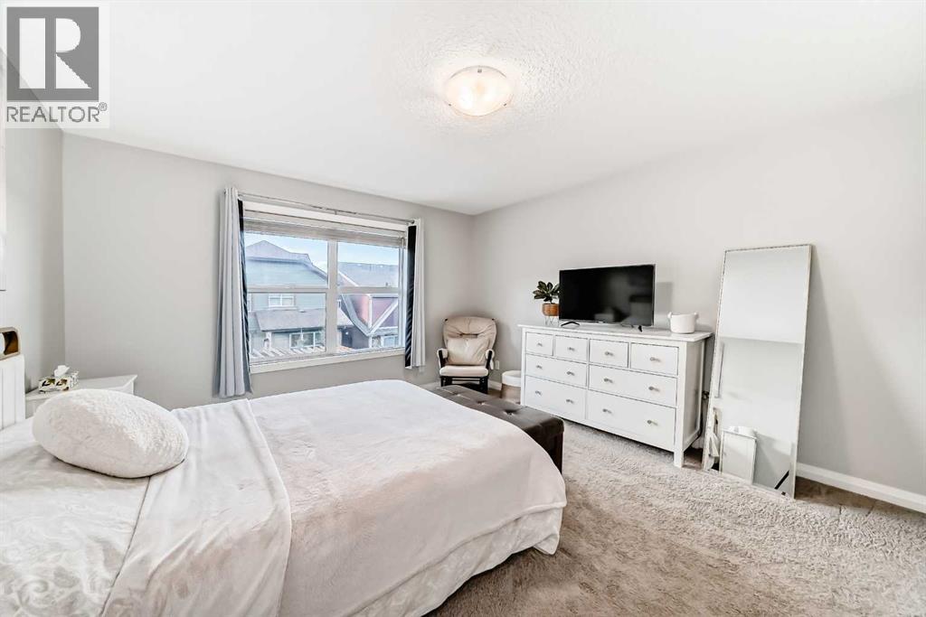 10 Riviera Place, Cochrane