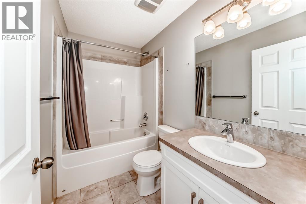 115 Sunset Road, Cochrane