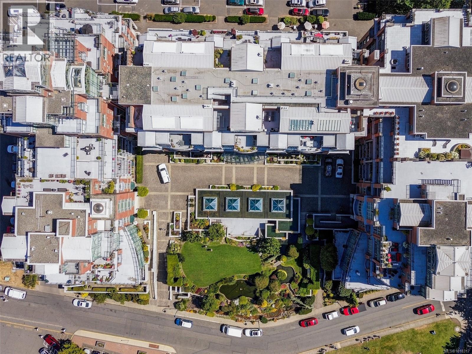 14 21 Dallas Road, Victoria