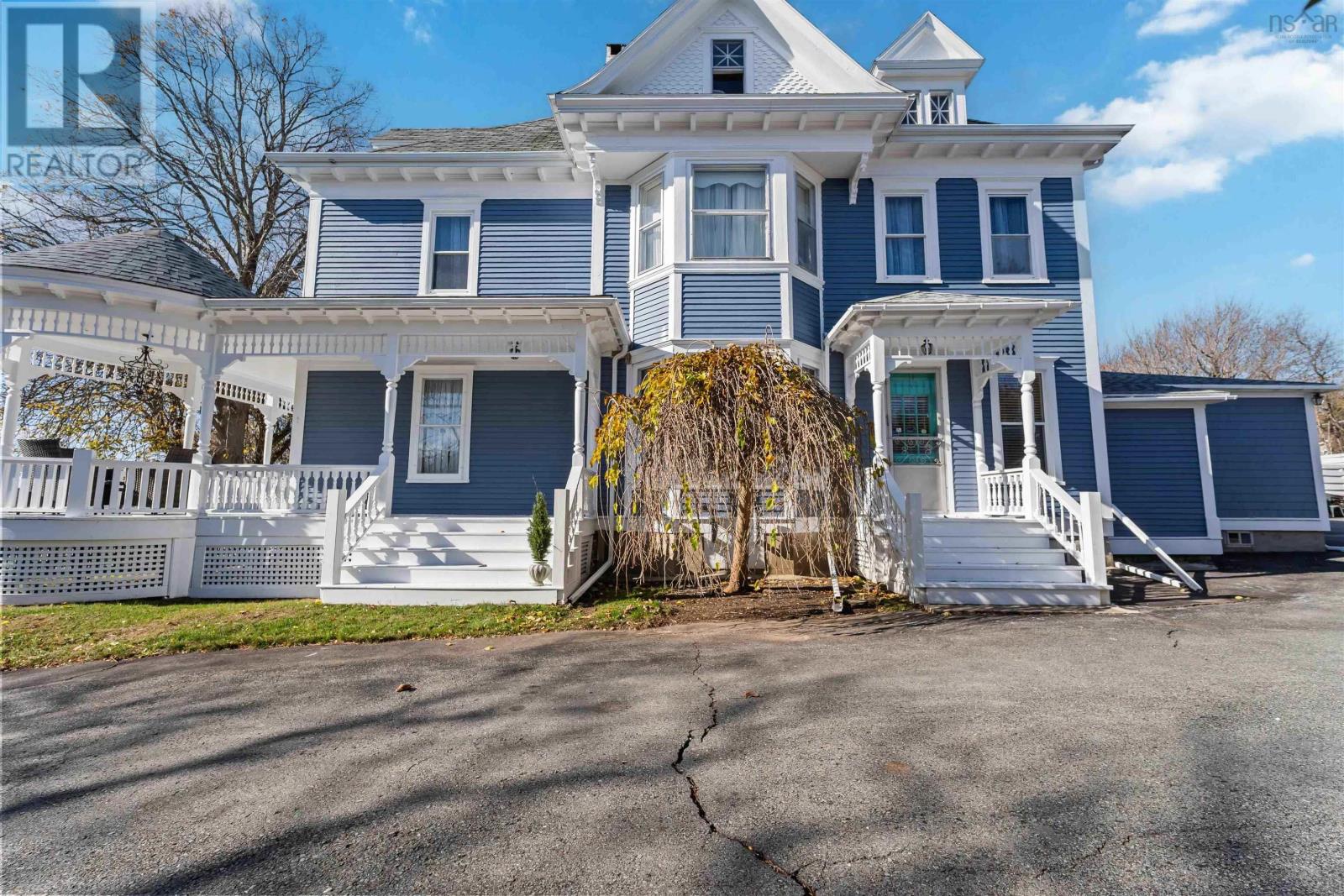 Property 44 of 47 of 20 Victoria Avenue