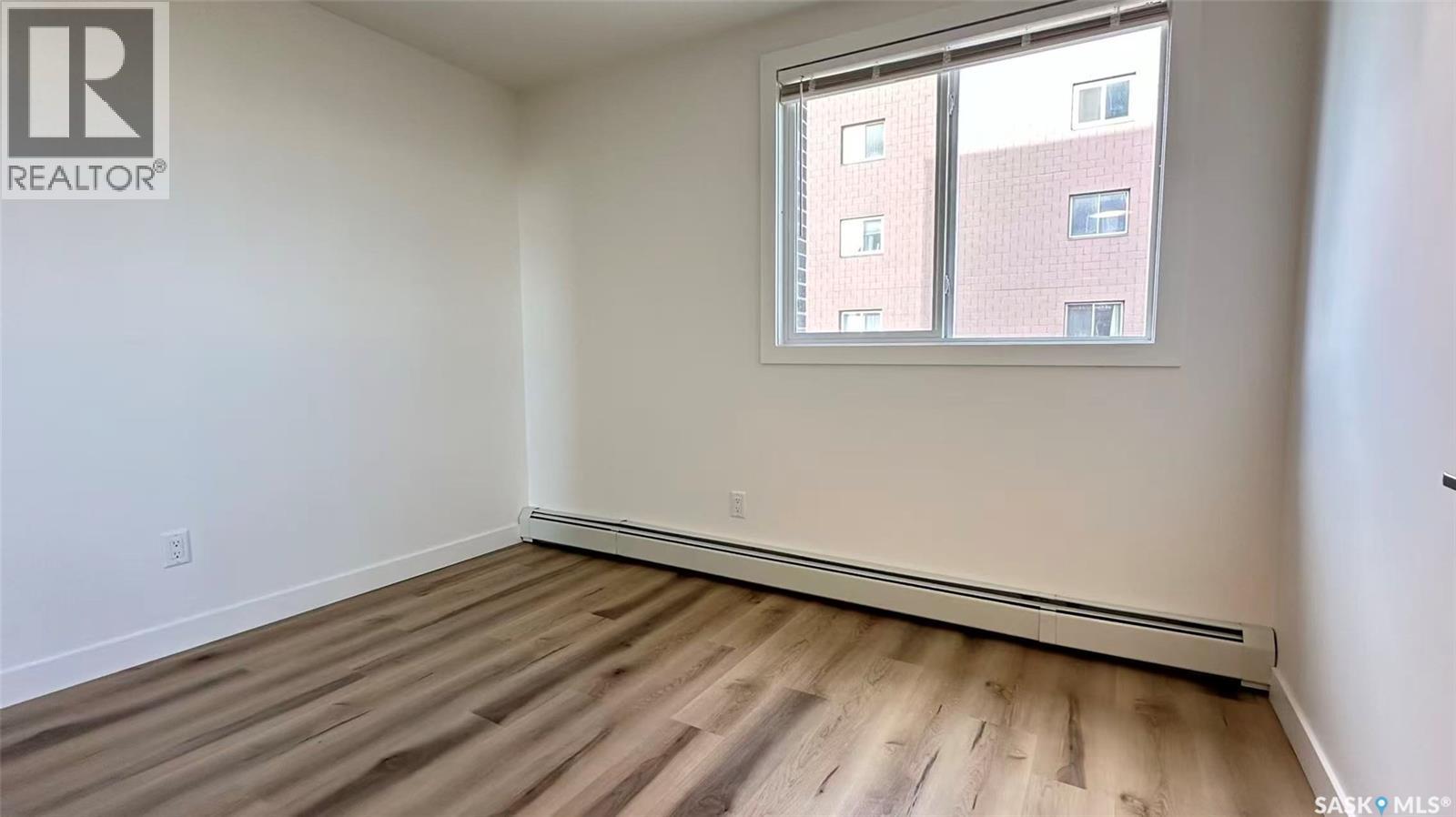 Single Family House High rise for Sale in   RAE STREET Regina 