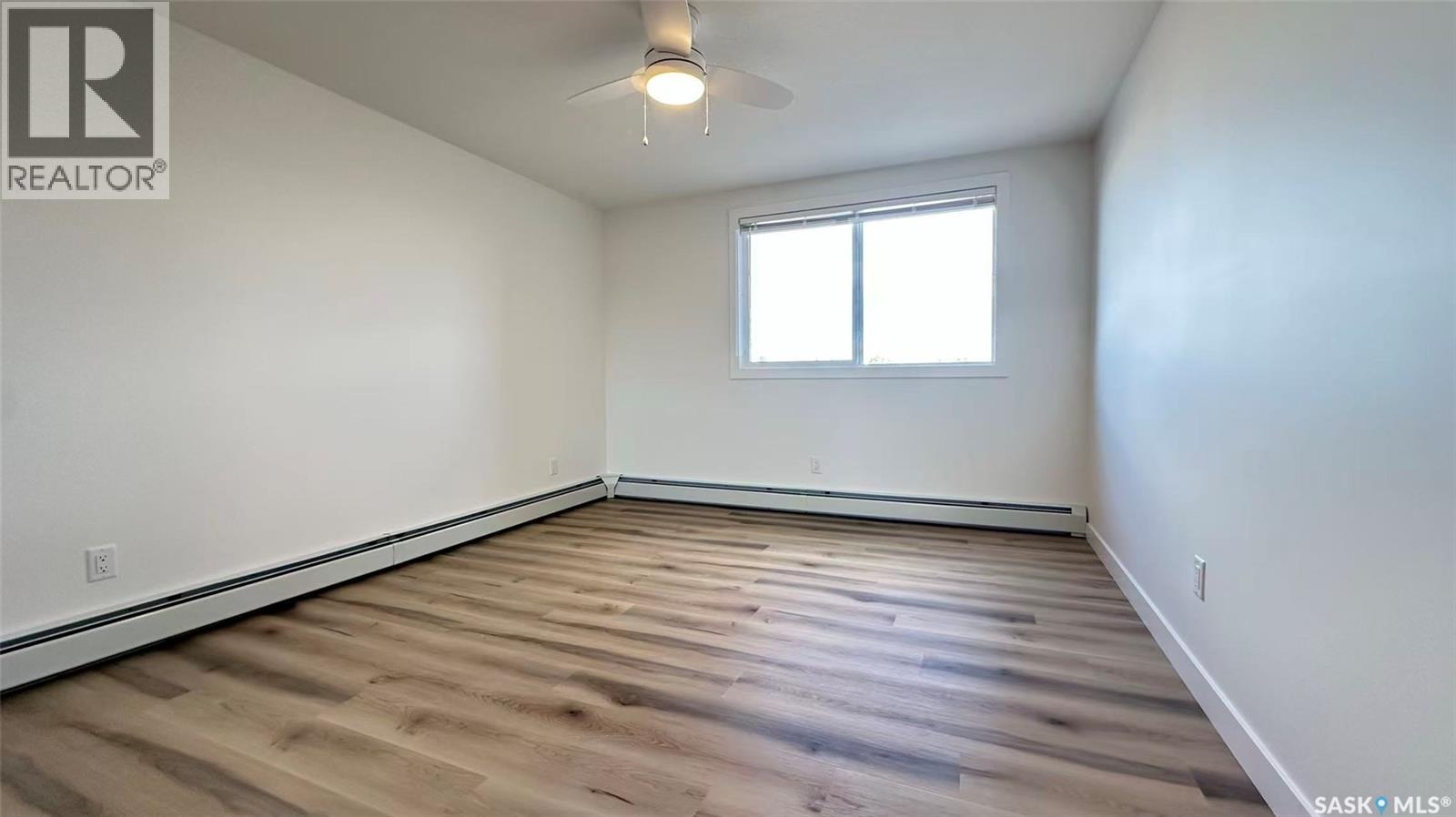 Single Family House High rise for Sale in   RAE STREET Regina 