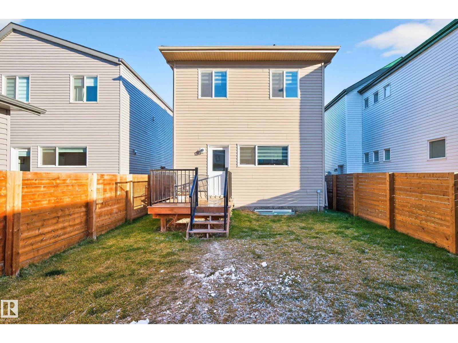 7 Emerald WY E, Spruce Grove