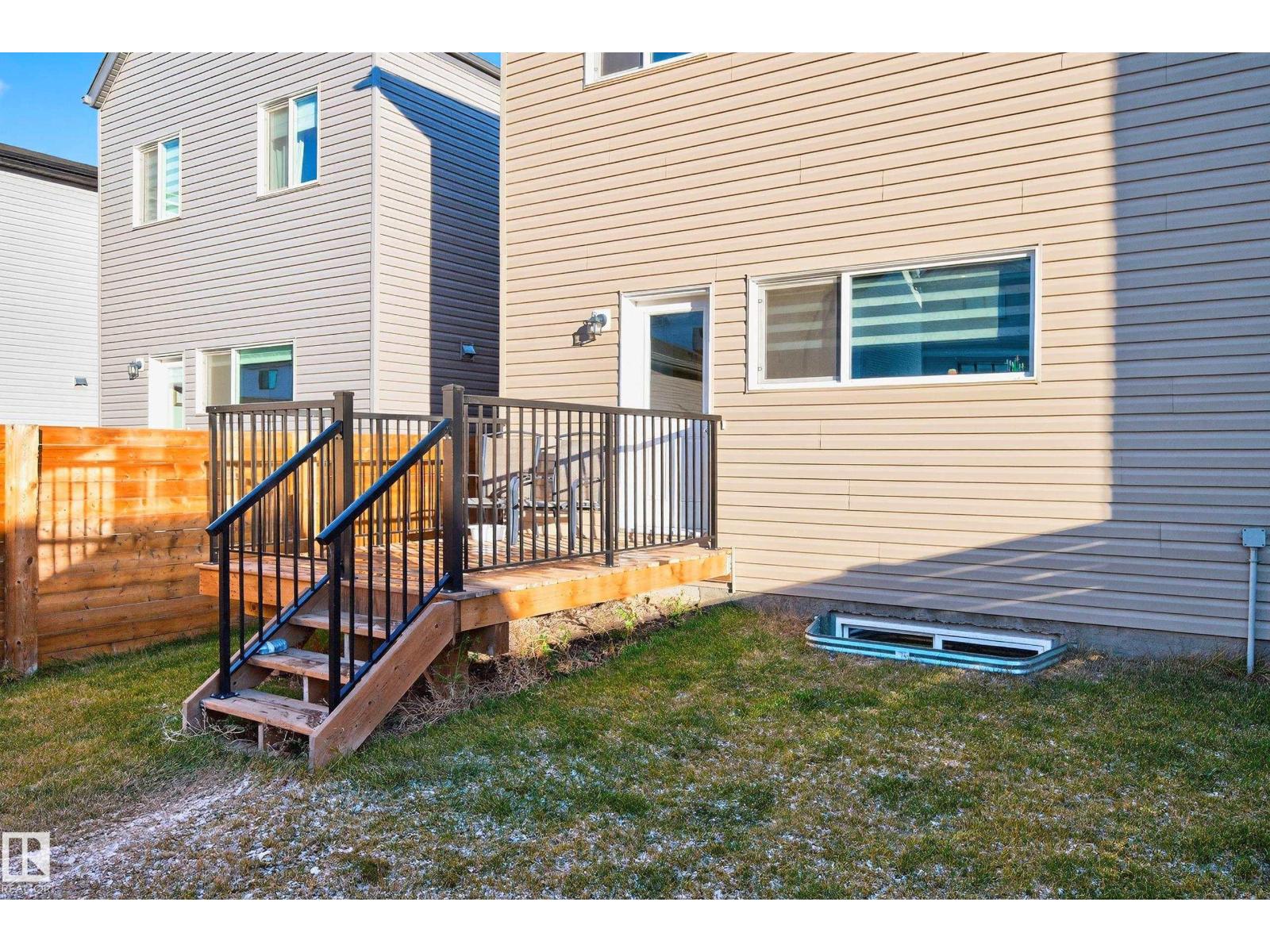 7 Emerald WY E, Spruce Grove