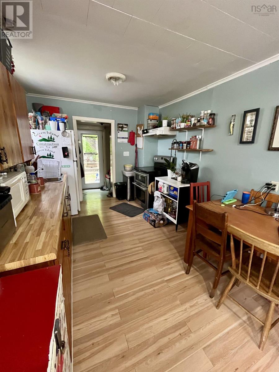 Property 20 of 49 of 1252 River Road