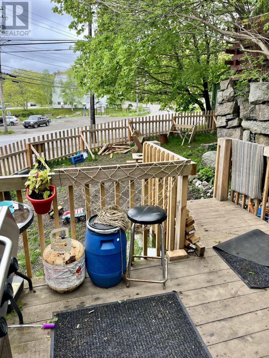 Property 27 of 49 of 1252 River Road