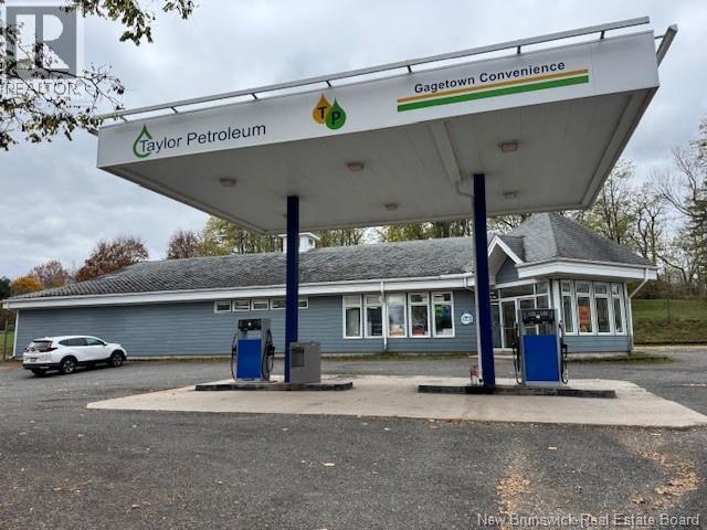 53 Front Street - Photo 2 of 29, Gagetown, New Brunswick