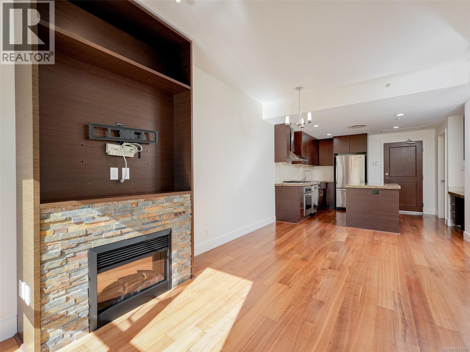 218 1400 Lynburne Place, Langford