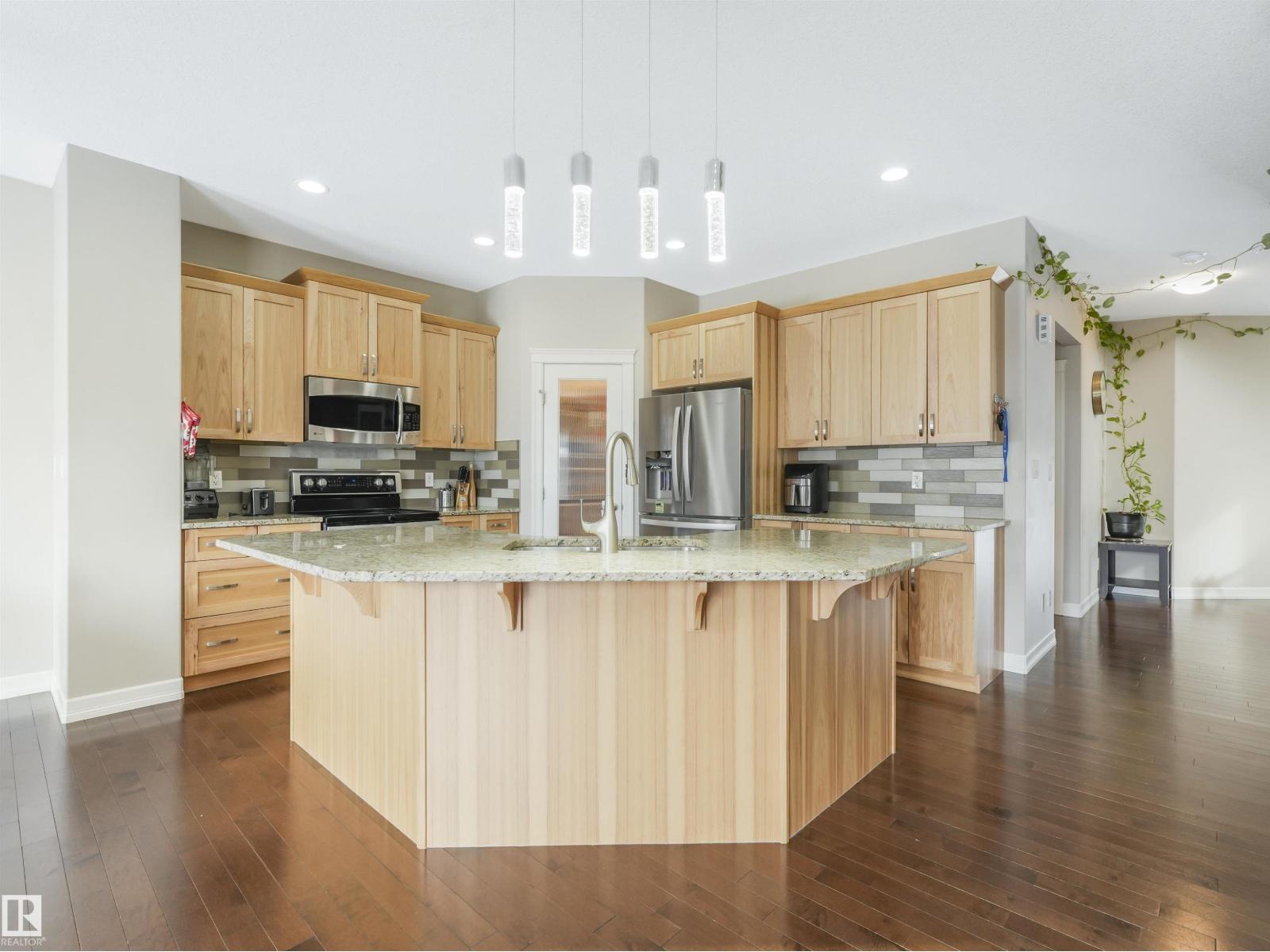 262 SHEPPARD CI, Leduc