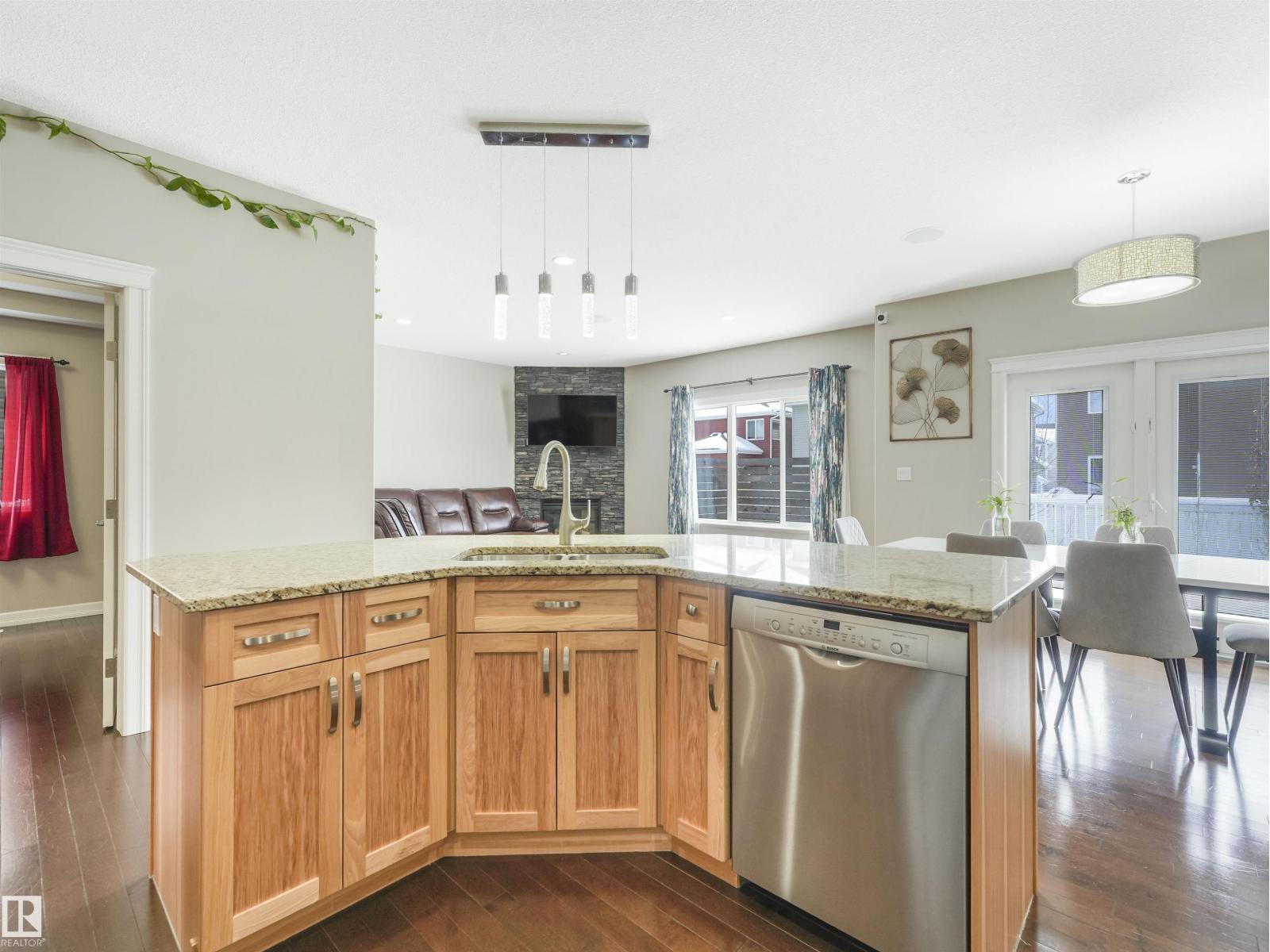 262 SHEPPARD CI, Leduc