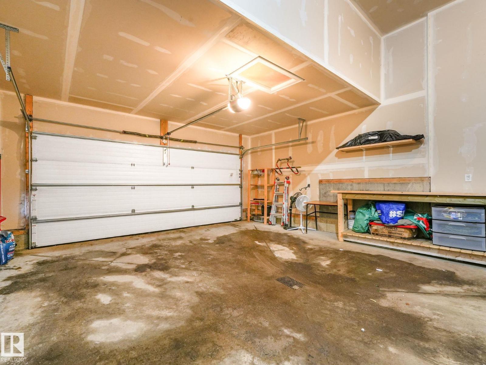 262 SHEPPARD CI, Leduc