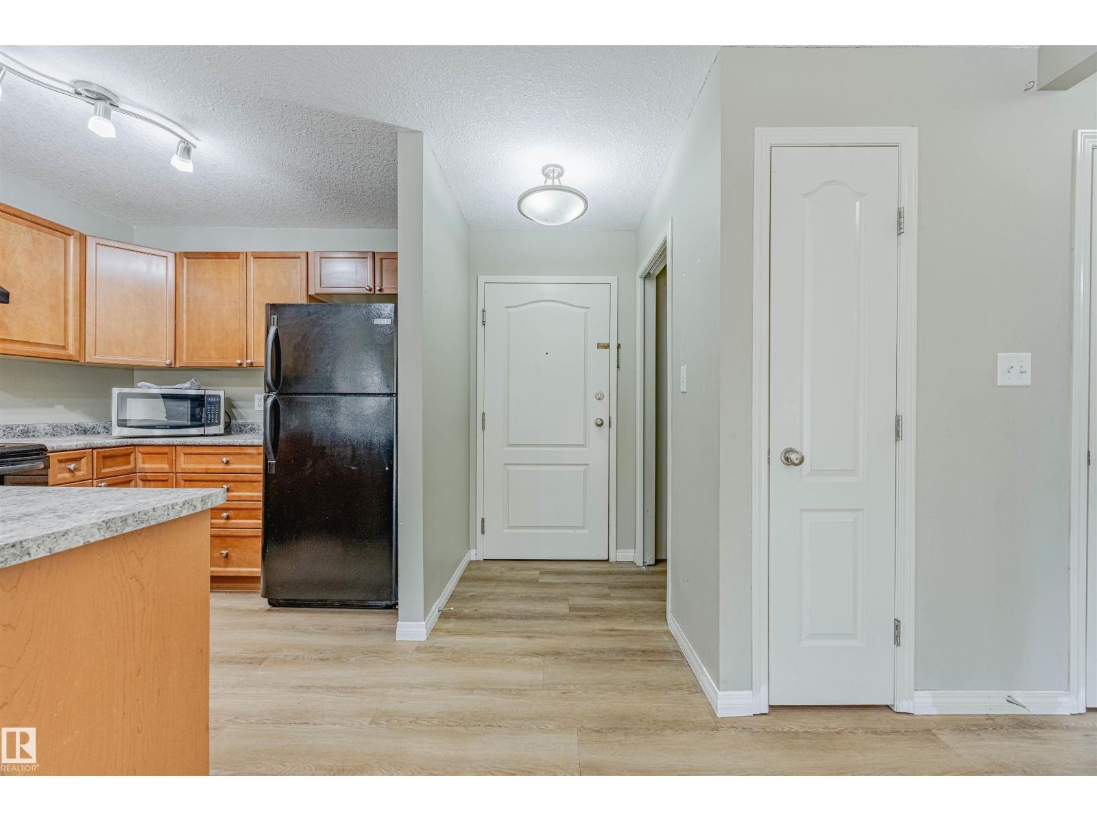 #210 4903 47 AV, Stony Plain