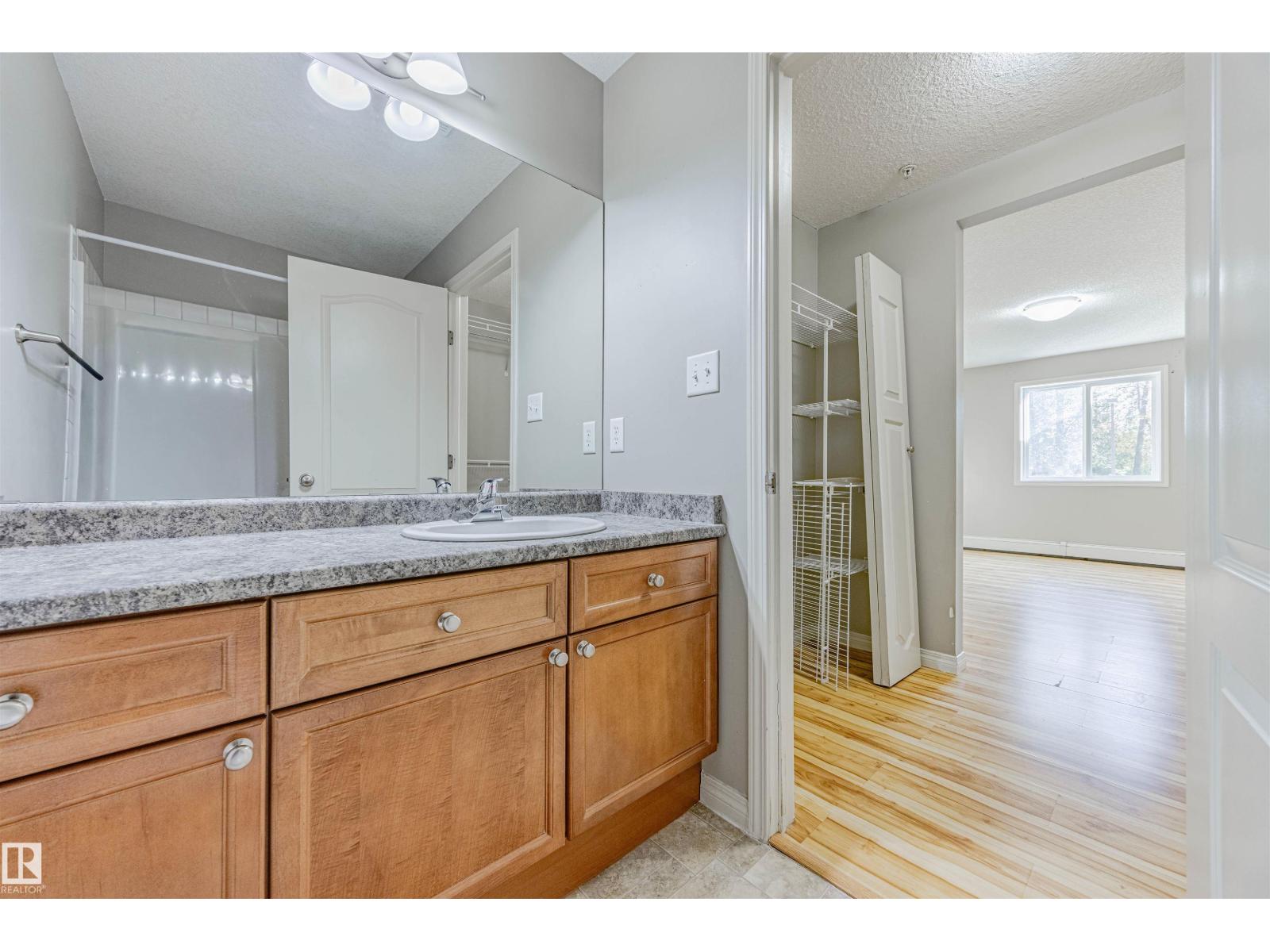 #210 4903 47 AV, Stony Plain