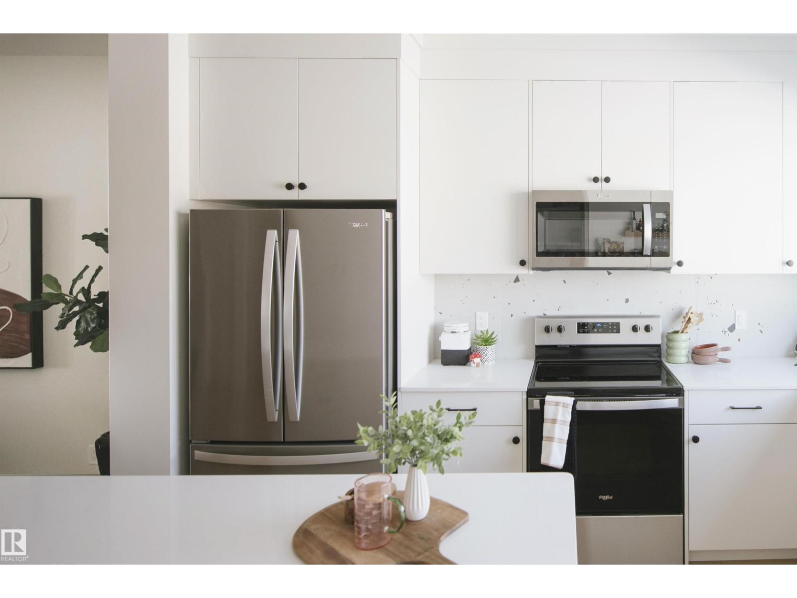 2323 160 ST SW SW, Edmonton