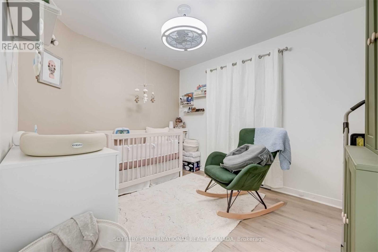 1458 BAYVIEW AVENUE - 20