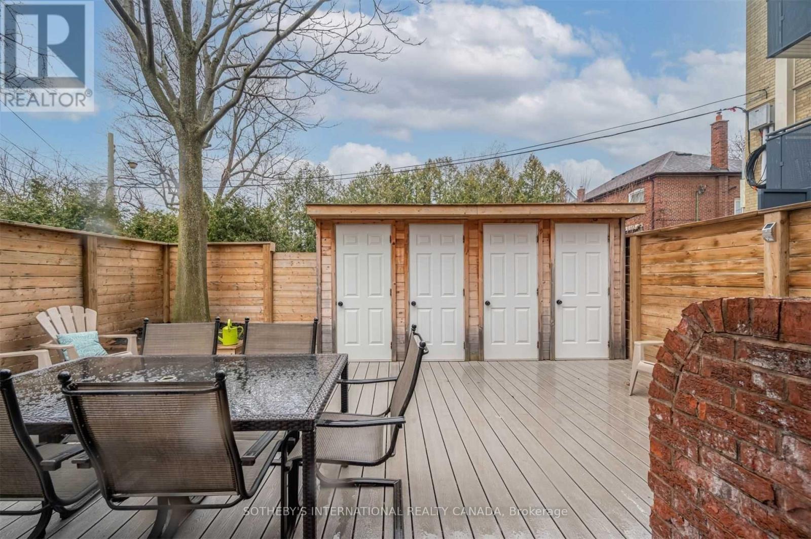 1458 BAYVIEW AVENUE - 37