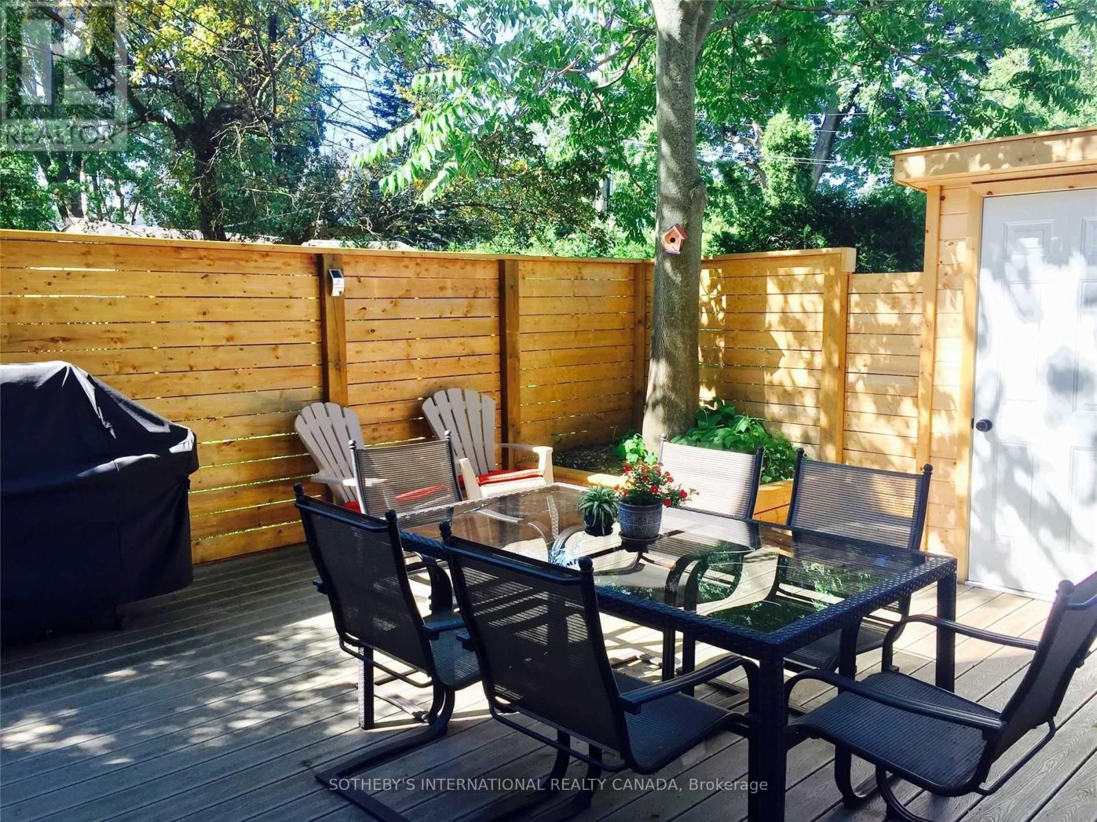 1458 BAYVIEW AVENUE - 38
