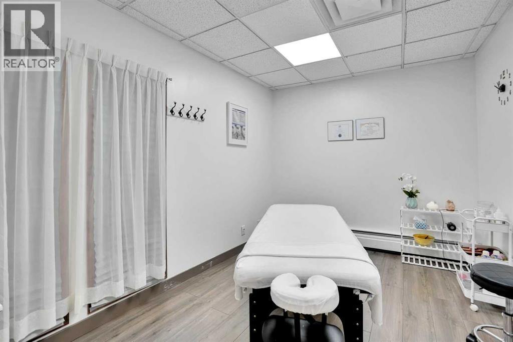 Business for Sale in   Avenue SW Beltline Calgary 